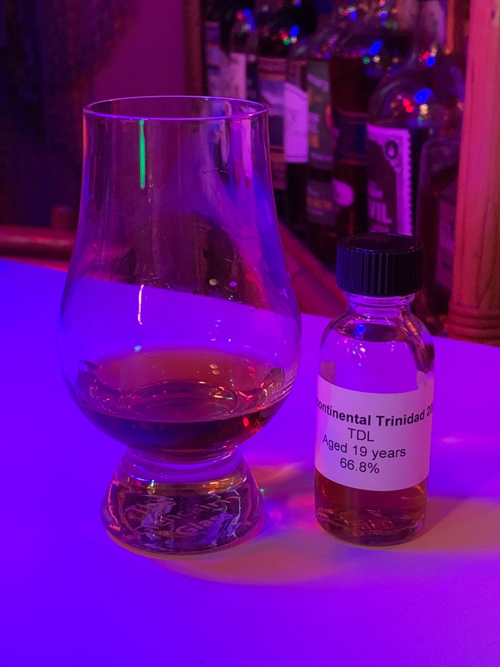 Transcontinental Rum Lines – Trinidad 2001 – 19 Year Old Rum –&nbsp;66.8%