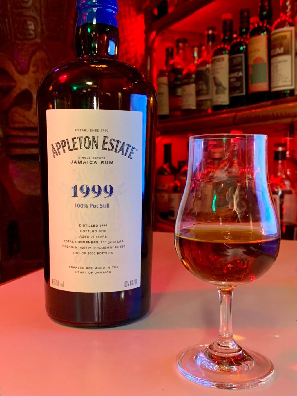 Appleton Estate Jamaica 1999 Hearts Collection 100% Pot Still 21 Year –&nbsp;63%